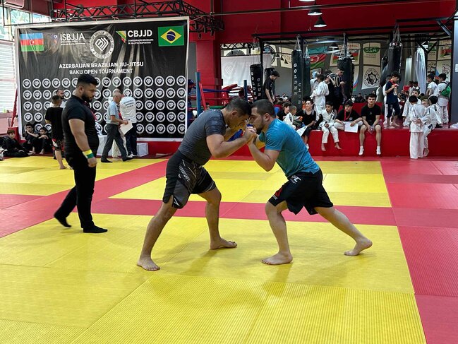 Silahlı Qüvvələr gününə həsr olunmuş Braziliya Ciu-Citsu üzrə Açıq Bakı turniri keçirildi.