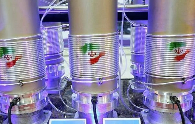 Tramp: "İran uranı zənginləşdirməyə davam edir"