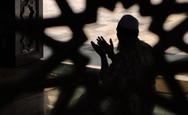 Bakıda evində dini yığıncaqlar təşkil edən şəxs SAXLANILDI