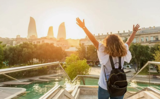 Azərbaycana Qərbi Avropadan turist axını iyunda 19 % artıb