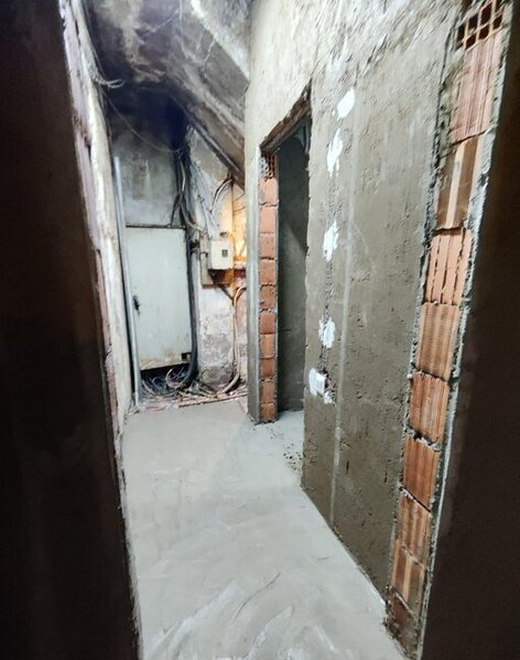 Təmir gedə-gedə kabab bişirdilər - Sahibi cəzalandırıldı - Fotolar