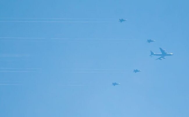 ABŞ qırıcıları Trampın qolf klubu üzərində mülki təyyarəni ələ keçirib