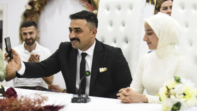 Onu dağıntılar altından çıxaranla ailə qurdu - Fotolar