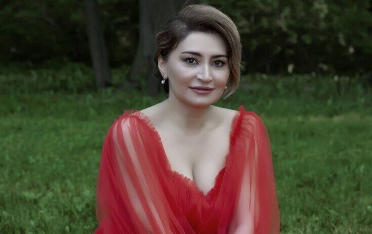 Fədayə Laçından geyimini tənqid edənlərə reaksiya