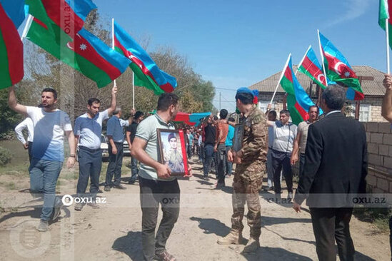 Şəhid Sadiq İsayev torpağa tapşırıldı - FOTO