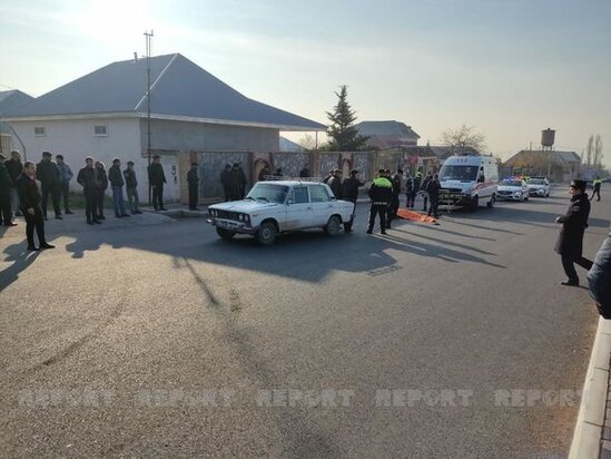 Şəkidə qəza: Piyada hadisə yerində öldü - FOTO