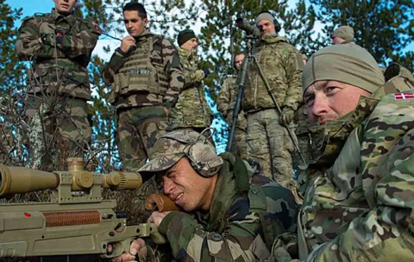 Danimarka NATO-ya müraciət etdi: "Arktikaya xüsusi önəm verin"