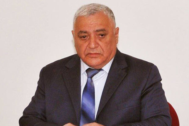 Vəzifədə olan dayısının evindən 90 min oğurlayıb, qumarda uduzdu - FOTO