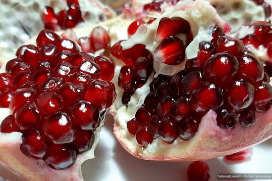 Mütəxəssis: "Nar və nar şirəsi xərçəng hüceyrələrini məhv edir"