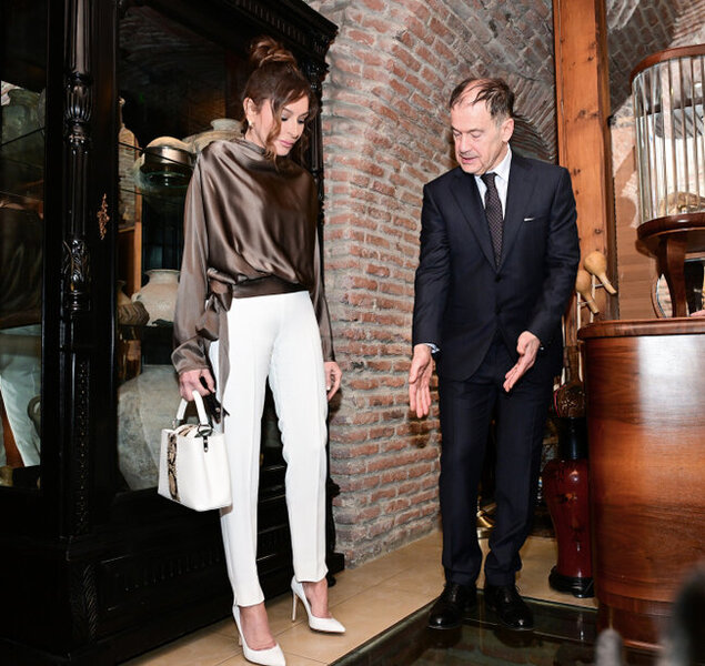 Birinci xanımlar lançda - Fotolar