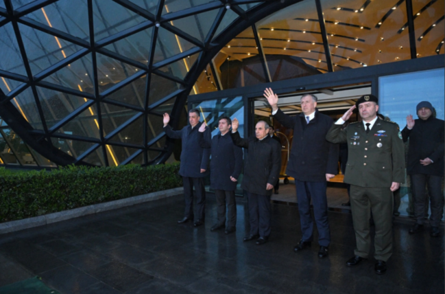 Gürcüstan prezidentinin Azərbaycana rəsmi səfəri başa çatıb