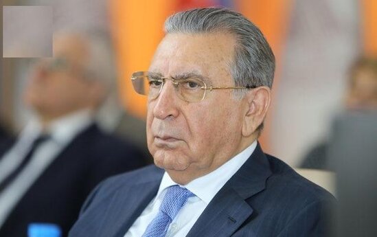 Təhsil Nazirliyindən Ramiz Mehdiyevə 36 milyonluq jest