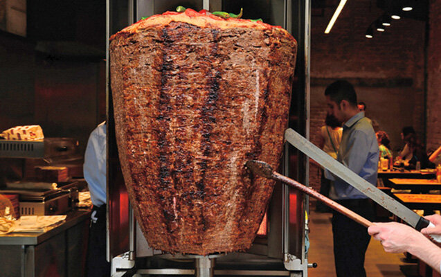 Kütləvi zəhərlənməyə səbəb olan dönərxana ilə bağlı - Rəsmi açıqlama