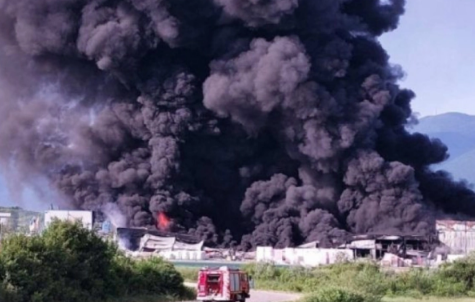 İranda zavodda partlayış: Ölən və yaralananlar var