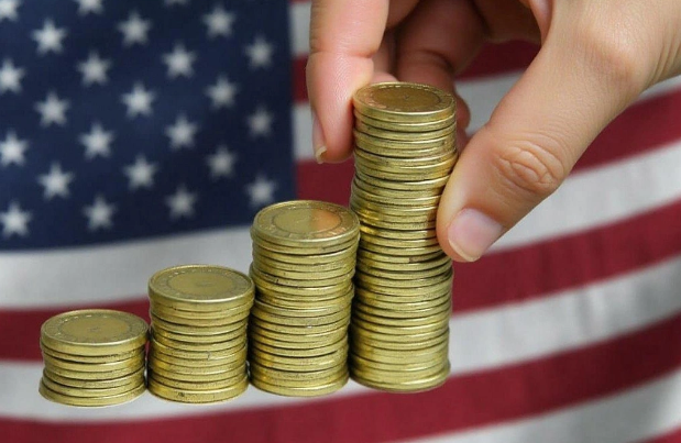 Trampın rüsum siyasəti öz bəhrəsini verir