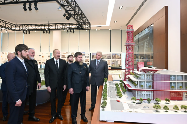 İlham Əliyev və Ramzan Kadırov "Bakı Ağ Şəhər"də olublar - Foto