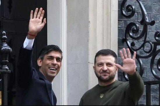 Zelenski Britaniyaya səfər etdi