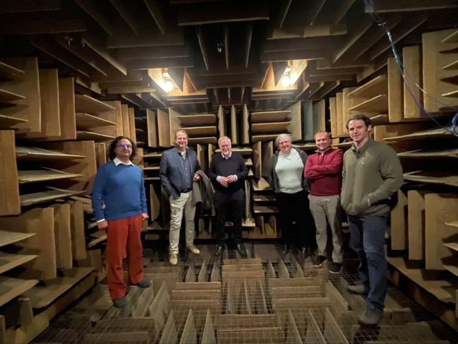 Dünyanın ən sakit otağı. İnsanlar 45 dəqiqədən sonra burada dəli olmağa başlayırlar