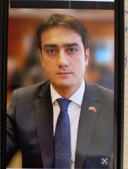 Hakimin lift düyməsini qırmasının səbəbi məlum oldu - YENİLƏNİB + FOTO/VİDEO