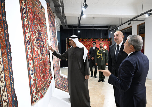 Prezidentlər Şuşada Milli Xalça Muzeyində - Fotolar - Yenilənib