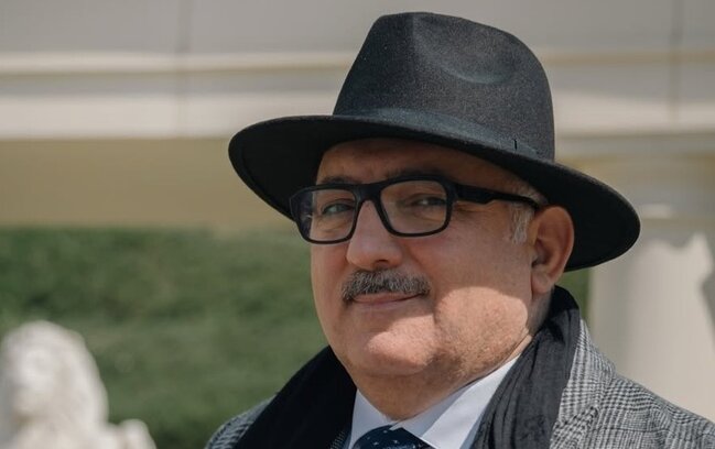 "Görünür, səssiz müdrikliyin vaxtı gəlib"