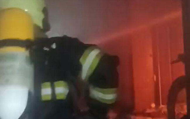 Lökbatanda dəhşətli yanğında 4 nəfər öldü - Video - Fotolar - Yenilənib