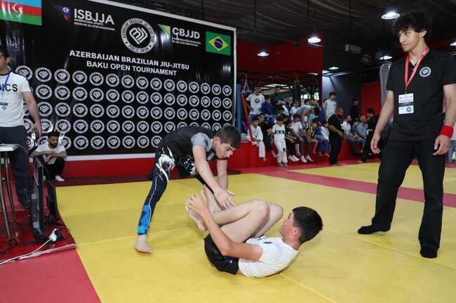 Silahlı Qüvvələr gününə həsr olunmuş Braziliya Ciu-Citsu üzrə Açıq Bakı turniri keçirildi.