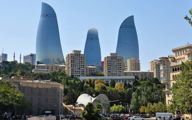 İstirahət gününün havası - 38° isti