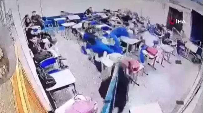 Məktəbə silahlı hücum: 1 şagird ölüb, 3 nəfər yaralanıb - VİDEO