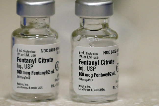 Argentinada 173 xəstənin ölümündən sonra 82 min fentanil flakonu müsadirə edilib