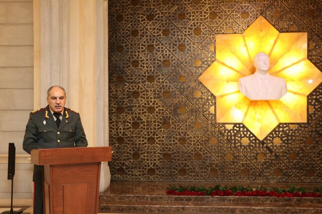 Ümummilli lider Heydər Əliyevin vəfatının 18-ci ildönümü ilə bağlı Hərbi Prokurorluqda anım mərasimi keçirilib