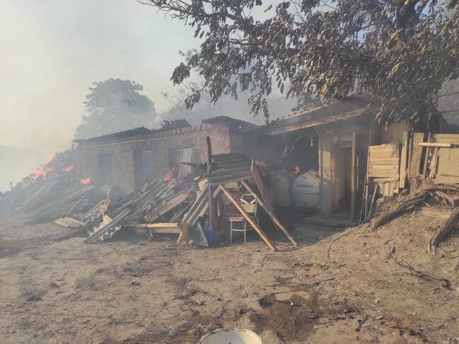 Şabrandakı yanğında 13 ev yandı - FOTOLAR