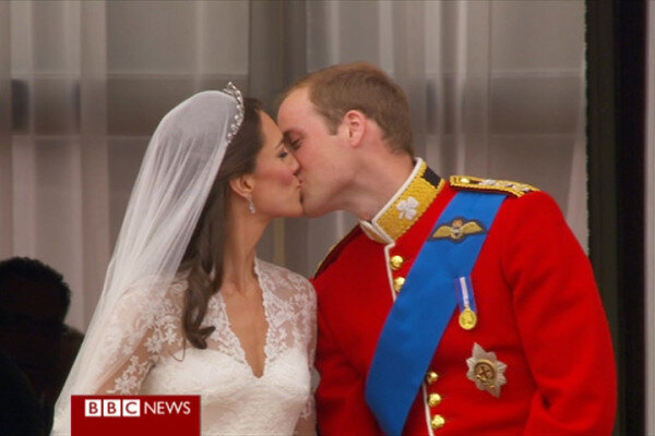 Şahzadə Uilyamın 7 il ərzində yeyilən, 100 000 dollarlıq TOY TORTU - FOTO