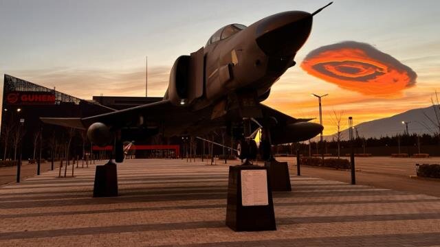 Səmada QORXUNC GÖZəllik: Heç beləsini görmüsüz? - FOTO-VİDEO