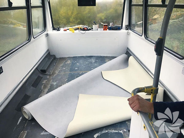 Avtobusu evə çevirdilər: İçində hətta kamin və hamamı da var - FOTOLAR