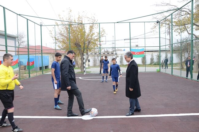 Bakının abad məhəllələrində "Böyük Zəfər" məhəllələrarası mini futbol yarışlarına start verildi