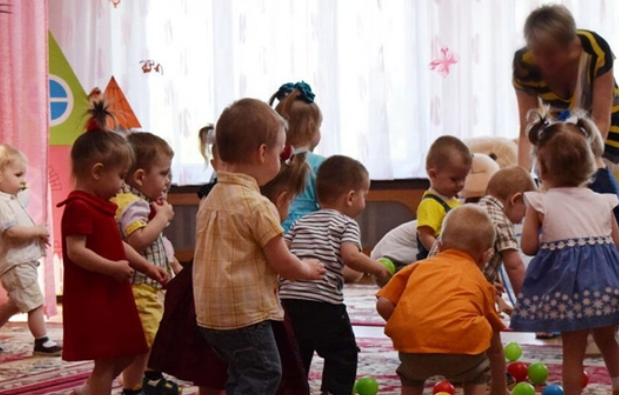 Vərəm olduğunu gizlədən rusiyalı tərbiyəçi uşaq bağçasında epidemiyaya səbəb oldu