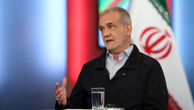 İran prezidenti: "Bizi zəif zənn ediblər"