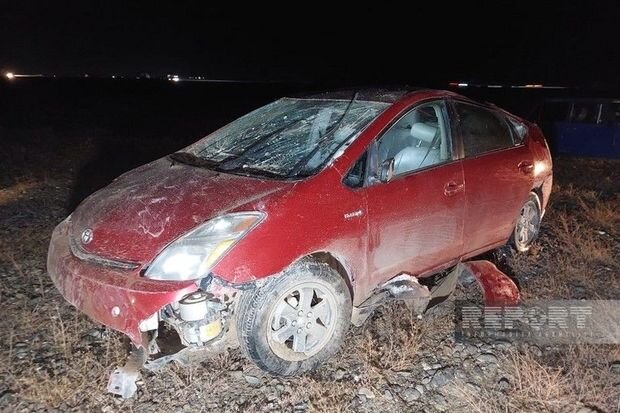 Hacıqabulda dəhşətli qəzanın TƏFƏRRÜATI: Maşın aşaraq 40 metr sürüşdü, iki uşaq öldü - YENİLƏNİB + FOTO/VİDEO