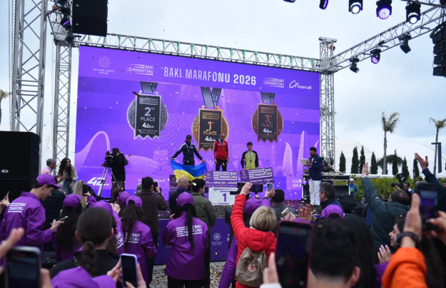 "Bakı Marafonu 2026"nın mükafatlandırma mərasimi olub, qaliblərə medalları Leyla Əliyeva təqdim edib