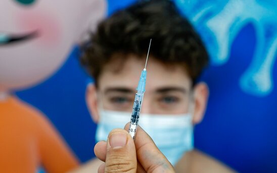"Pfizer" dərmanı uşaqların peyvəndlənməsində istifadə olunacaq