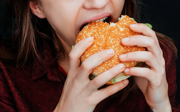 Pis qidalanma intellektə zərər vurur