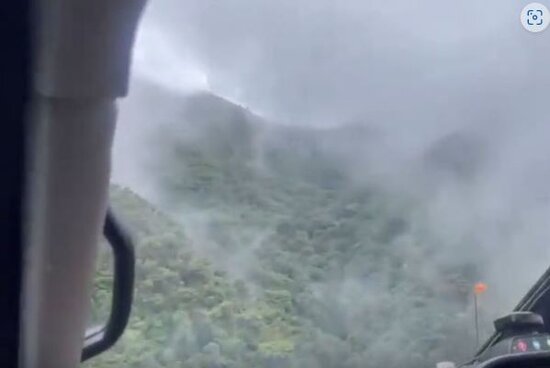 Panama prezidentliyinə namizədin içində olduğu helikopterin qəza anı - VİDEO