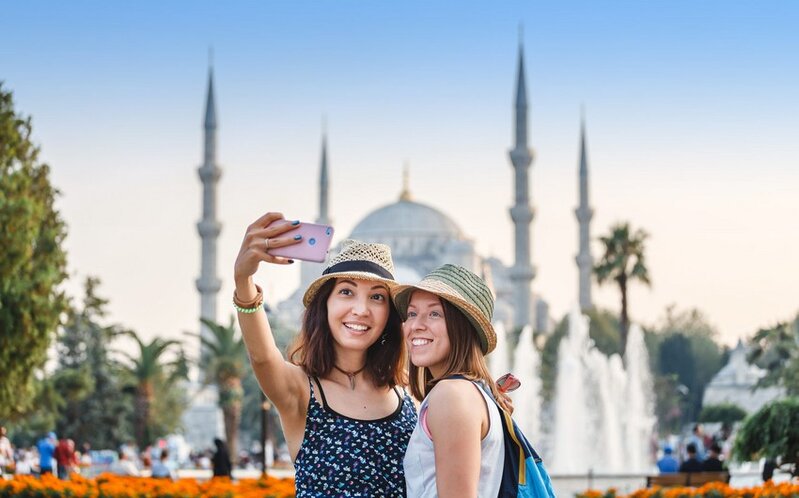 Türkiyəyə səyahət edən Azərbaycan vətəndaşlarının sayı 6 % artıb