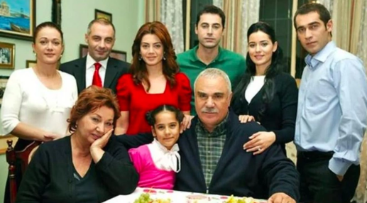 "Yaprak Dökümü"ndə ana və qızı oynayan aktrisalar arasındakı gərginliyin səbəbi nə idi?