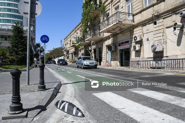 Bakıda velosiped yollarına quraşdırılan baryerlər kimlərin qəzəbinə tuş gəlib? - FOTO