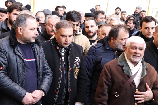 Xalq artisti Ramiz Novruzun son mənzilə yola salınır-FOTOLAR-YENİLƏNİR