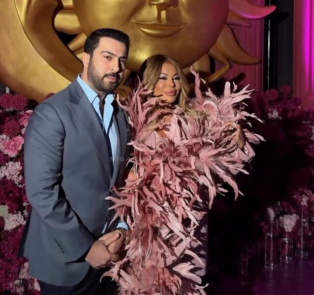 Aygünün ad günündə DİQQƏT ÇƏKƏN DETAL: "Namiqi buraxmaq istəmir" - VİDEO