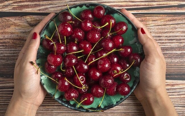 Xərçənglə mübarizədə albalının rolu