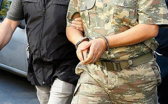 Azərbaycanda Hərbi Hava Qüvvələrinin xidmət rəisi HƏBS EDİLDİ